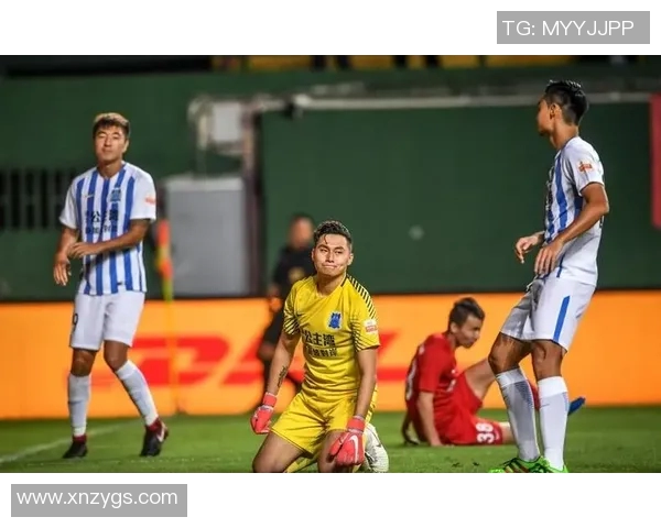 权健迎战富力争夺胜利两队实力对决引发球迷热议